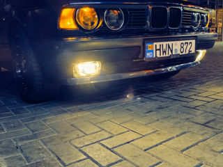 BMW 5 Series foto 10