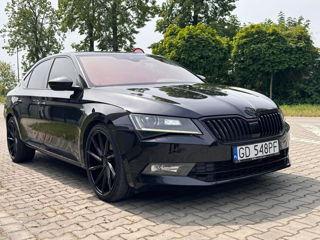 Skoda Superb foto 7