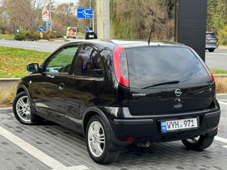 Opel Corsa foto 5