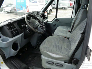 Ford transit foto 2