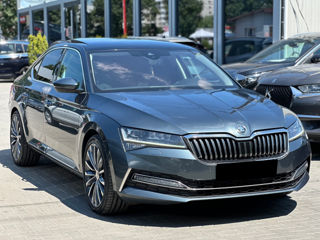 Skoda Superb foto 4