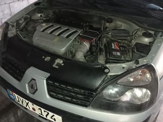 Renault Clio foto 3