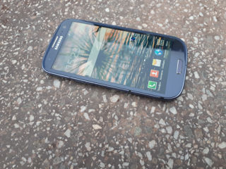 Samsung Galaxy S3 GT-I9300 foto 3