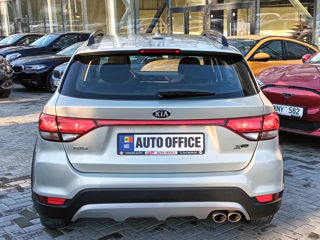 KIA Rio X-Line foto 6