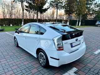 Toyota Prius foto 6