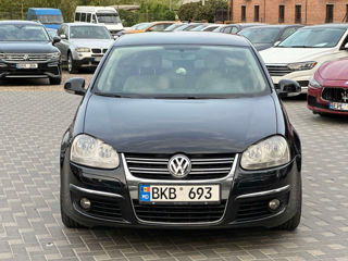 Volkswagen Jetta foto 2