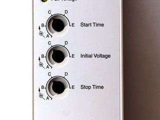 Устройство плавного пуска и торможения Schneider Electric Altistart 01 ...