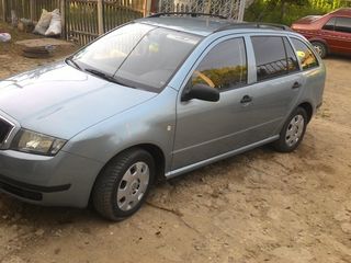 Skoda Fabia foto 1