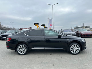 Skoda Superb foto 6