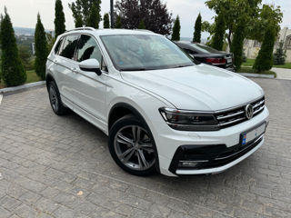 Volkswagen Tiguan foto 1