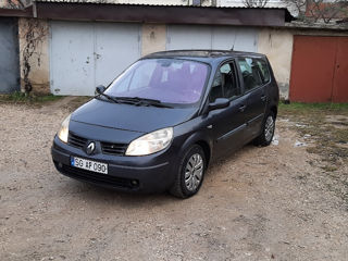 Renault Grand Scenic foto 3