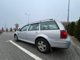 Volkswagen Golf foto 2