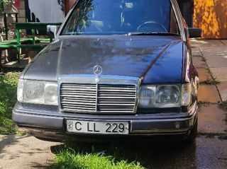 Mercedes Series (W124) foto 3