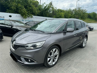 Renault Grand Scenic foto 2