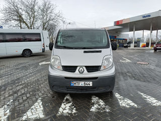 Renault Trafic foto 2