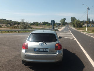 Toyota Auris foto 4