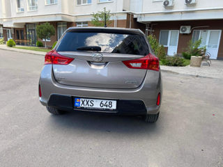 Toyota Auris foto 3