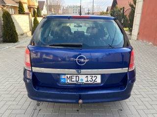 Opel Astra foto 3