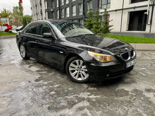 BMW 5 Series foto 9