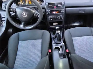 Mercedes A-Class foto 3