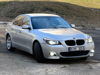 BMW 5 Series foto 2