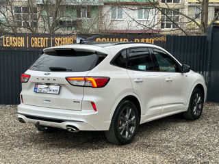 Ford Kuga foto 4