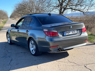 BMW 5 Series foto 3