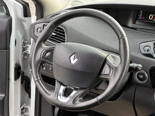 Renault Scenic foto 8