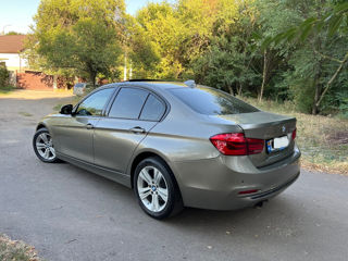 BMW 3 Series foto 4