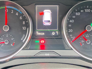 Volkswagen Passat foto 9