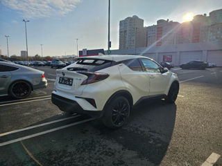 Toyota C-HR foto 5