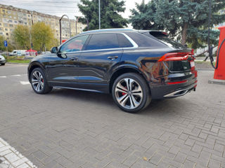 Audi Q8 foto 4