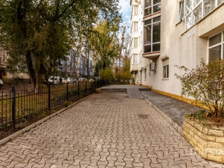 Apartament cu 3 camere, 110 m², Botanica, Chișinău foto 18