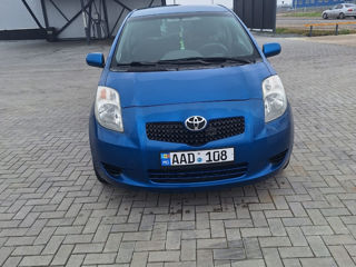 Toyota Yaris foto 4