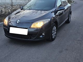 Renault Megane foto 2