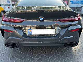 BMW 8 Series foto 6