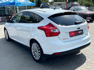 Ford Focus foto 4