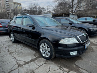 Skoda Octavia foto 3