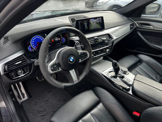 BMW 5 Series foto 8