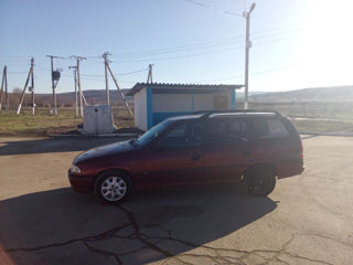 Opel Astra foto 7