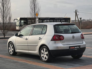 Volkswagen Golf foto 4