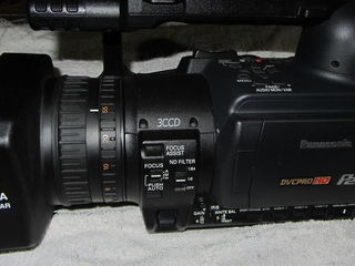 Panasonic Pro AG-HVX200 3CCD P2/DVCPRO 1080i High Definition Camcorder with 13x Optical Zoom практич foto 6