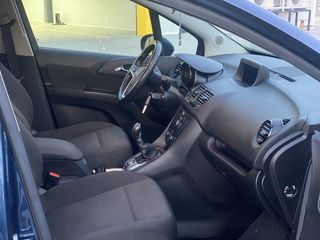 Opel Meriva foto 7