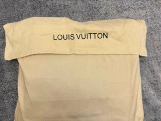 Louis Vuitton foto 2