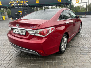 Hyundai Sonata foto 3