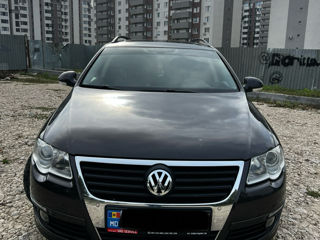 Volkswagen Passat foto 2