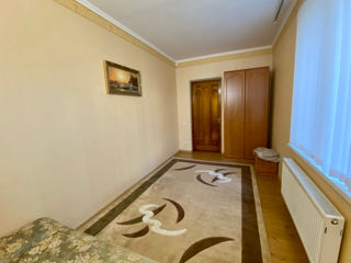 Apartament cu 3 camere, 110 m², Telecentru, Chișinău foto 3