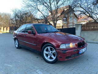 BMW 3 Series foto 3