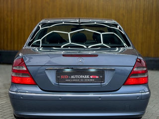 Mercedes E-Class foto 8