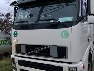 Volvo FH 440 foto 2